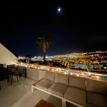 公寓 Refurbished Loft -heated Pool -ocean Views-terrace